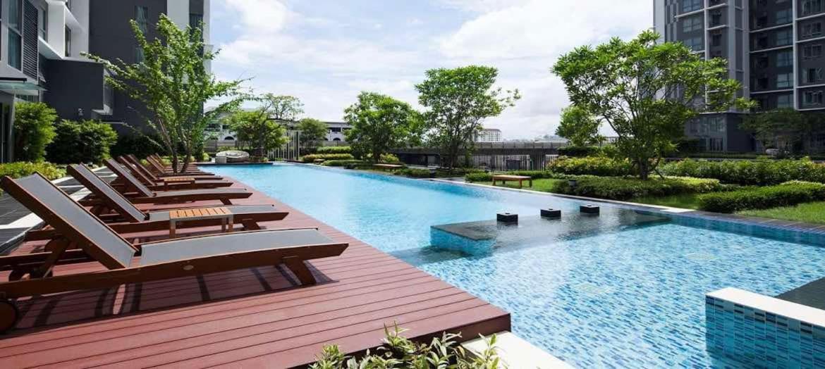 Ideo Mobi Condo Bangkok Dış mekan fotoğraf